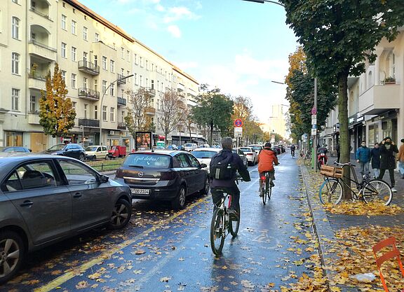 Radweg auf der Kantstraße: Seit der Einrichtung in 2020 sehr gut angenommen