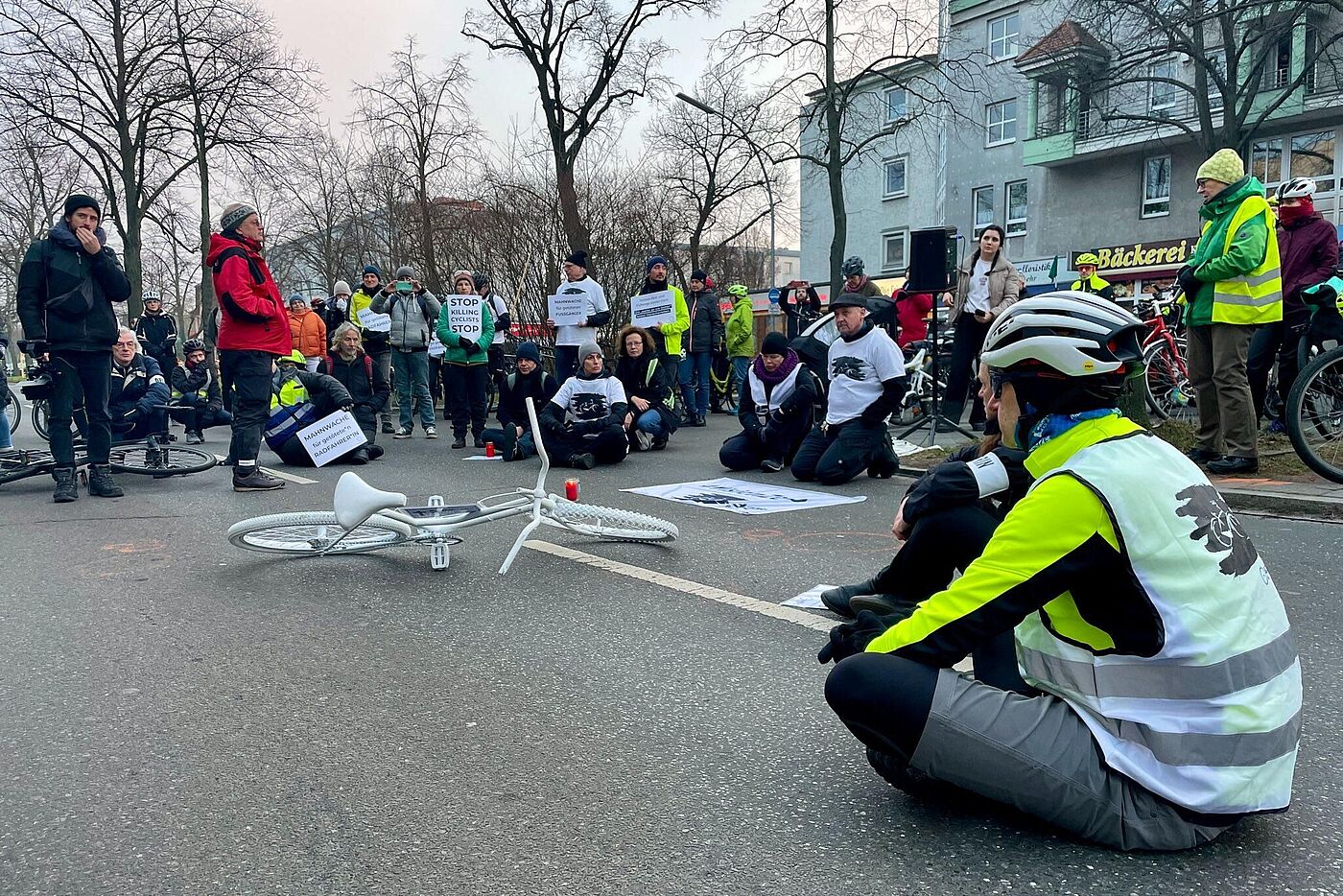 Mahnwache für getötete Radfahrerin in Lichtenrade