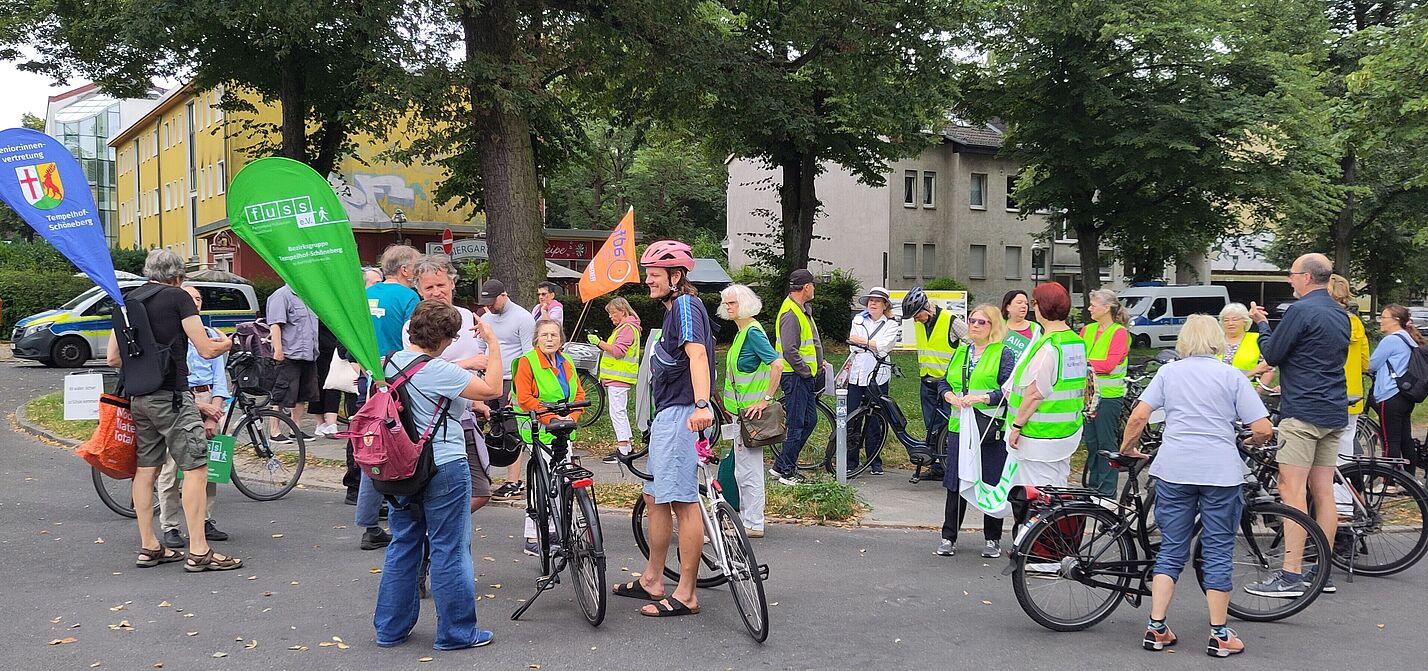 Marienfelder Allee Demo am 16.08.2025 Marienfelder Allee Demo am 16.08.2025