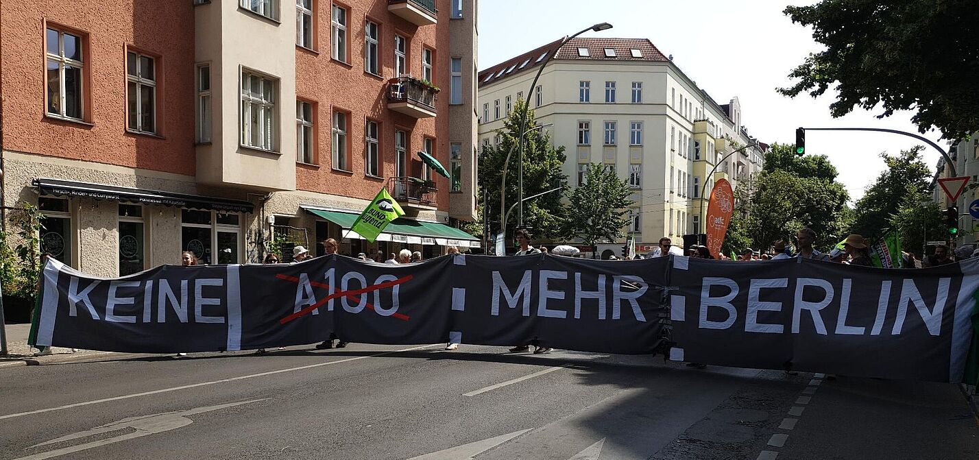 Demo gegen den Weiterbau der Stadtautobahn A100