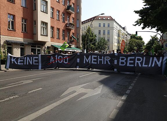 Demo gegen den Weiterbau der Stadtautobahn A100