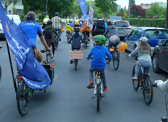 Kidical Mass in Berlin Mitte