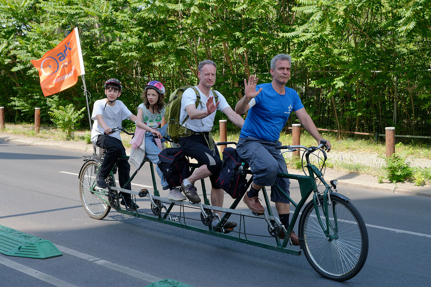 Tandem mit vier Personen