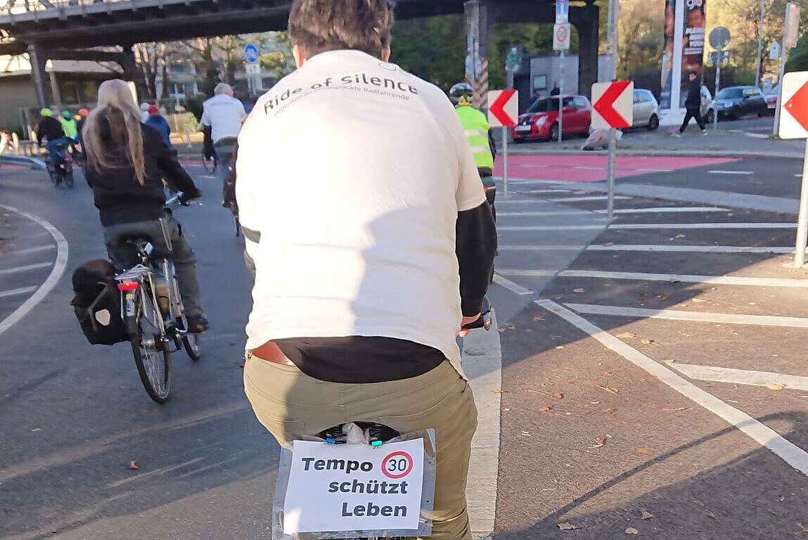 VisionZero-Demo zur Mahnwache für getötete Radfahrerin