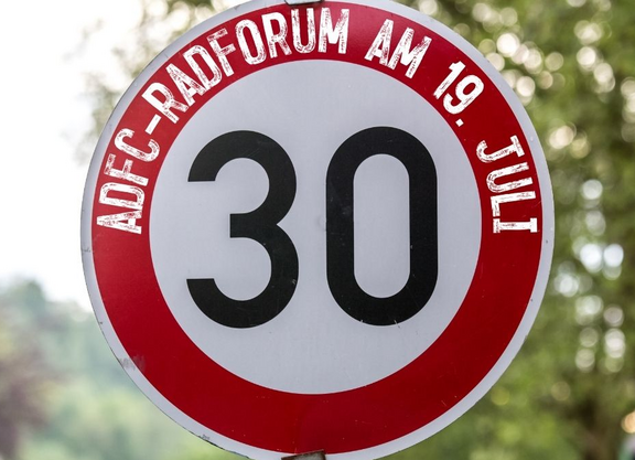 Tempo 30 Schild
