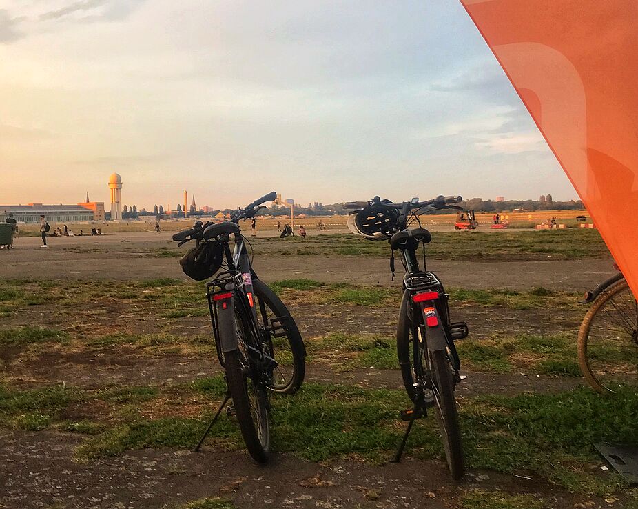 Tempelhofer Feld ADFC Schöneberg & ADFC Tempelhof