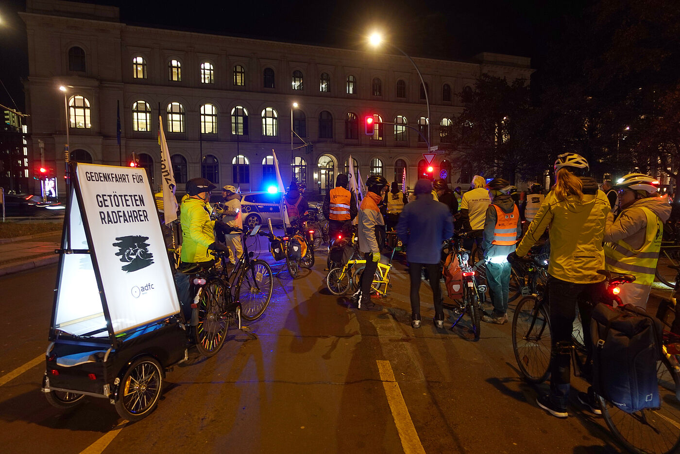 Geisterrad 1.12.2025 Tempelhof Fahrraddemonstration für getöteten Radfahrer