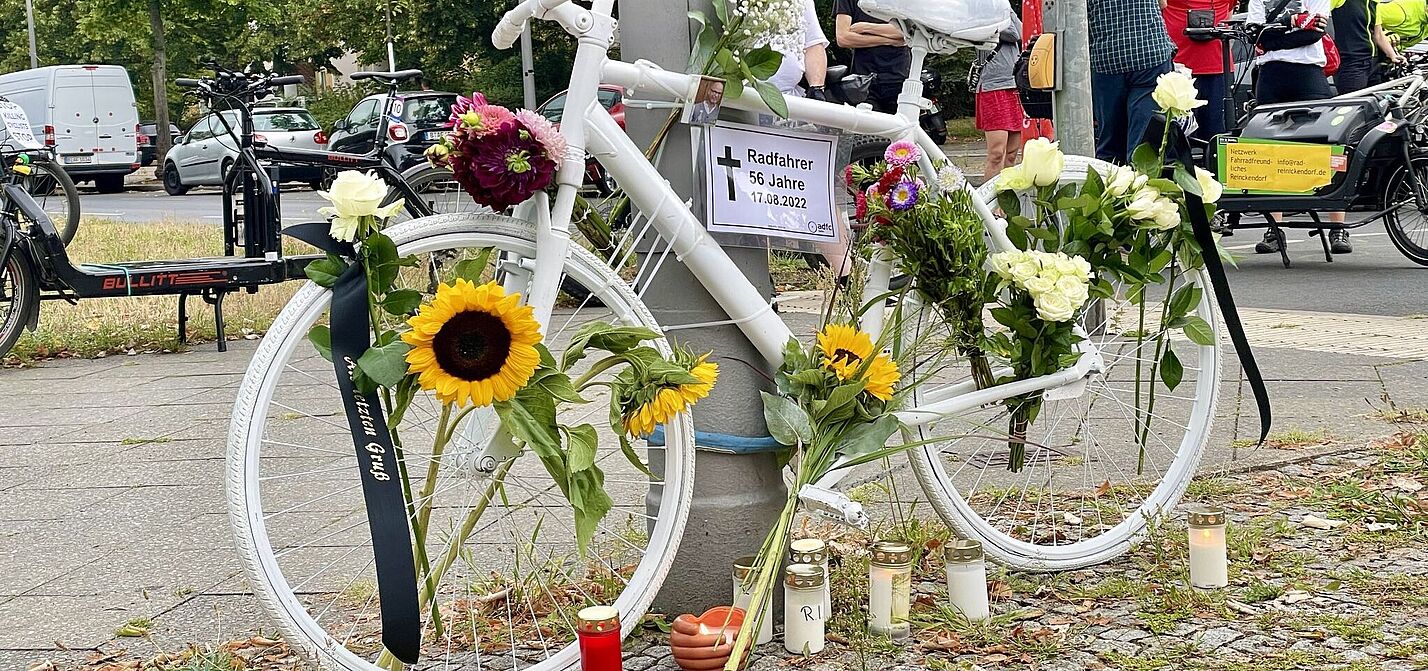 #VisionZero-Demo: Geisterrad in Reinickendorf