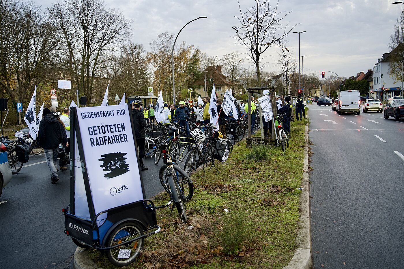 Gedenkfahrt für getöteten Radfahrer