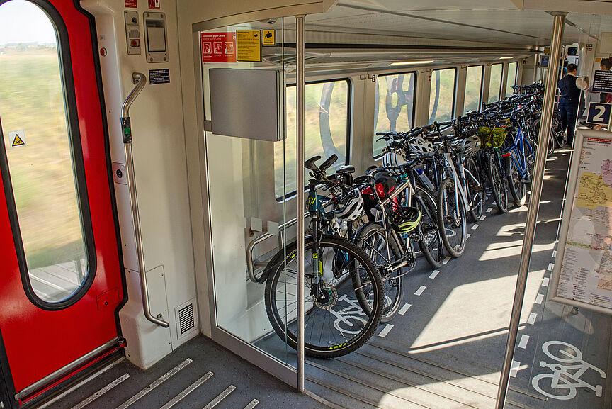 Mit dem Fahrrad im Zug Mit dem Fahrrad im Zug
