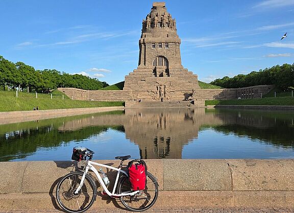 Das 91 Meter hohe Völkerschlachtdenkmal in Leipzig ist das höchste in Europa