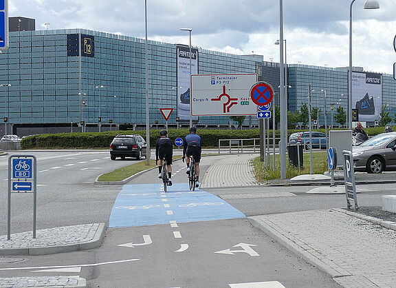 Radweg am Flughafen Kopenhagen
