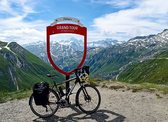 Der Furkapass in den Schweitzer Alpen