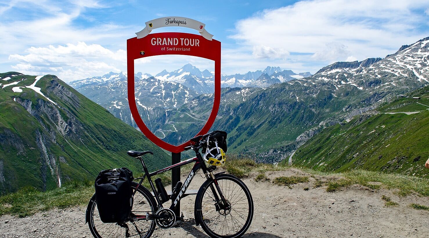 Der Furkapass in den Schweitzer Alpen