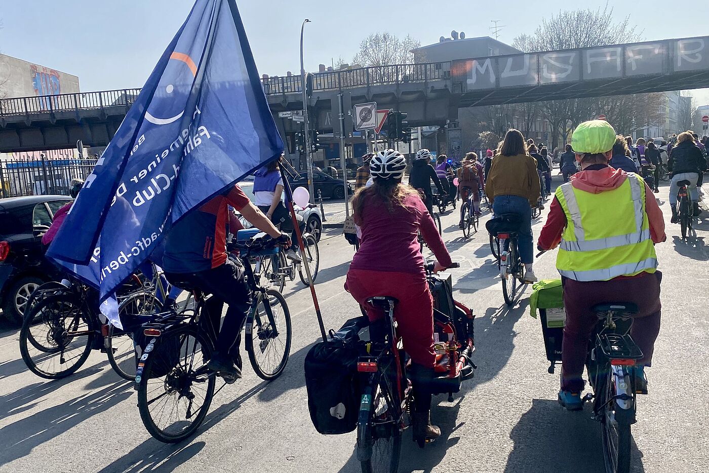 ADFC Berlin beim Purple Ride 2025 Aktive des ADFC Berlin sind mit der Purple Ride Demo am 08.03.2025 unterwegs.