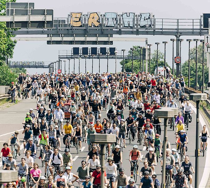 Jedes Jahr ein Highlight: Die Fahrt über die Autobahn