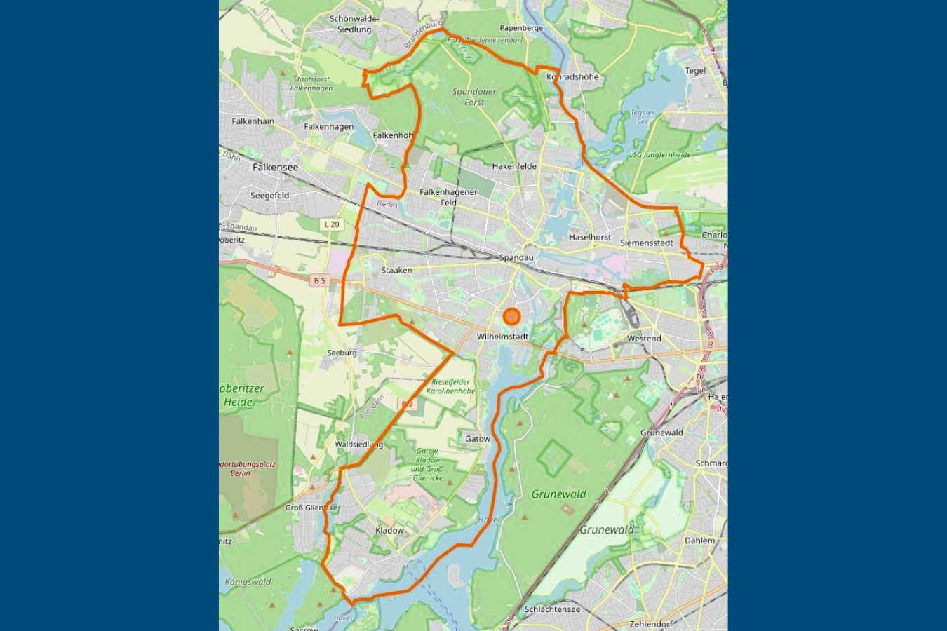 Spandau ist ein weitläufiger Bezirk mit einer Nord-Süd- Ausdehnung von 20 Kilometern, ideal für Fahrradausflüge durch die vielen Parks, schlecht um mit dem Rad von A nach B zu kommen.